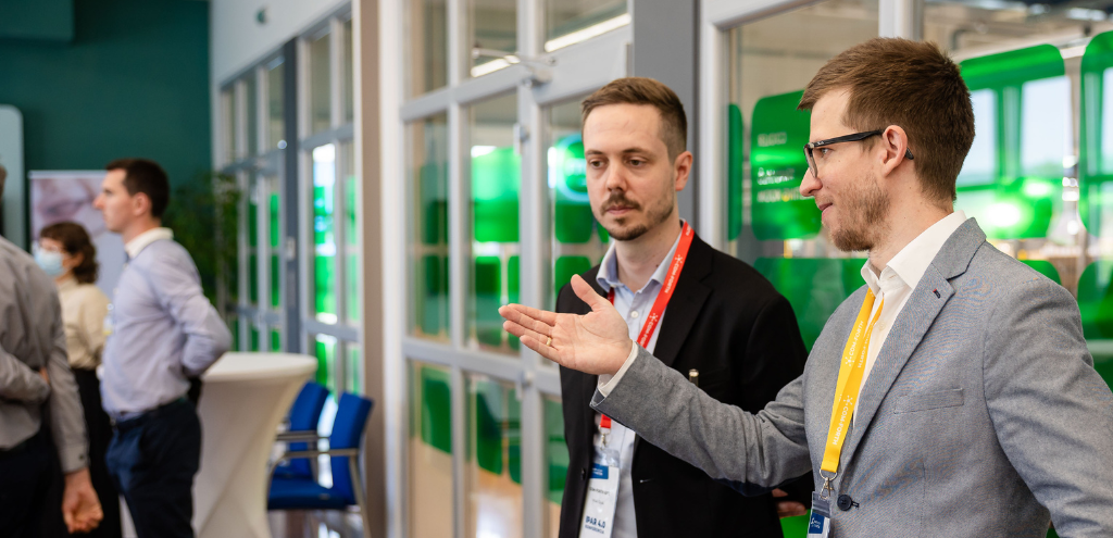 Referenciák-Com-Forth-3